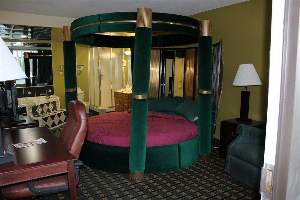 Red Roof Inn & Suites Greenwood, Sc Exteriér fotografie