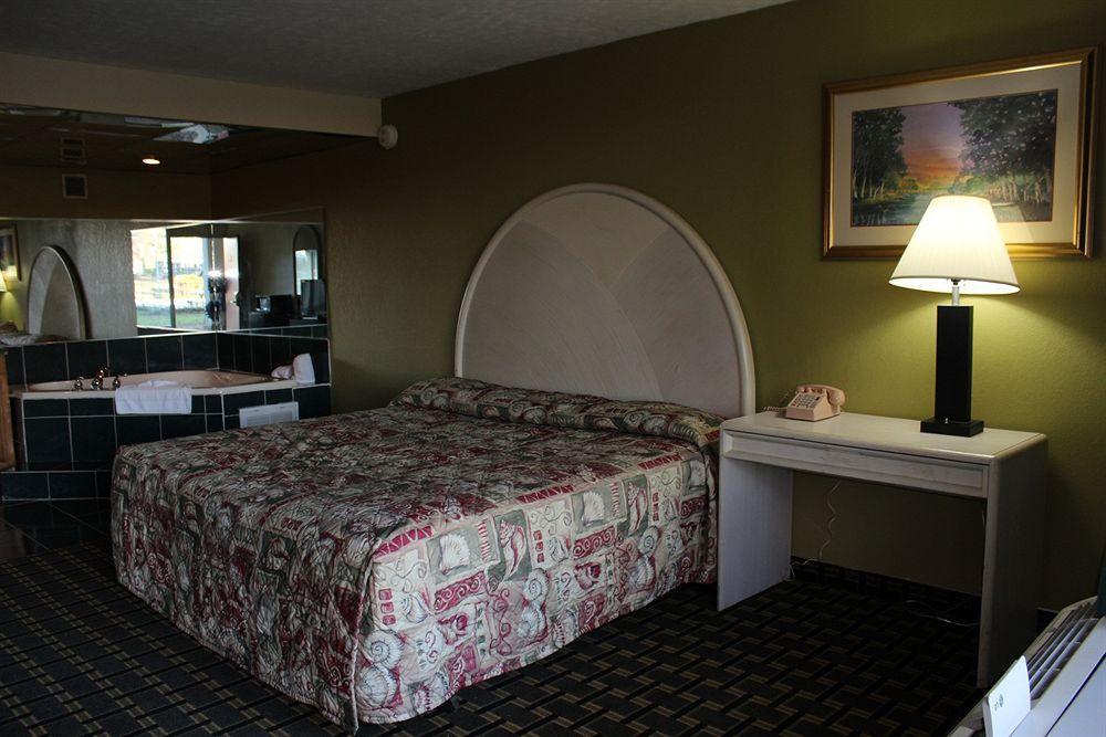 Red Roof Inn & Suites Greenwood, Sc Exteriér fotografie